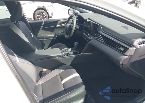 2025 Toyota Camry Se из США, поврежденный, VIN 4T1DAACK8SU641857